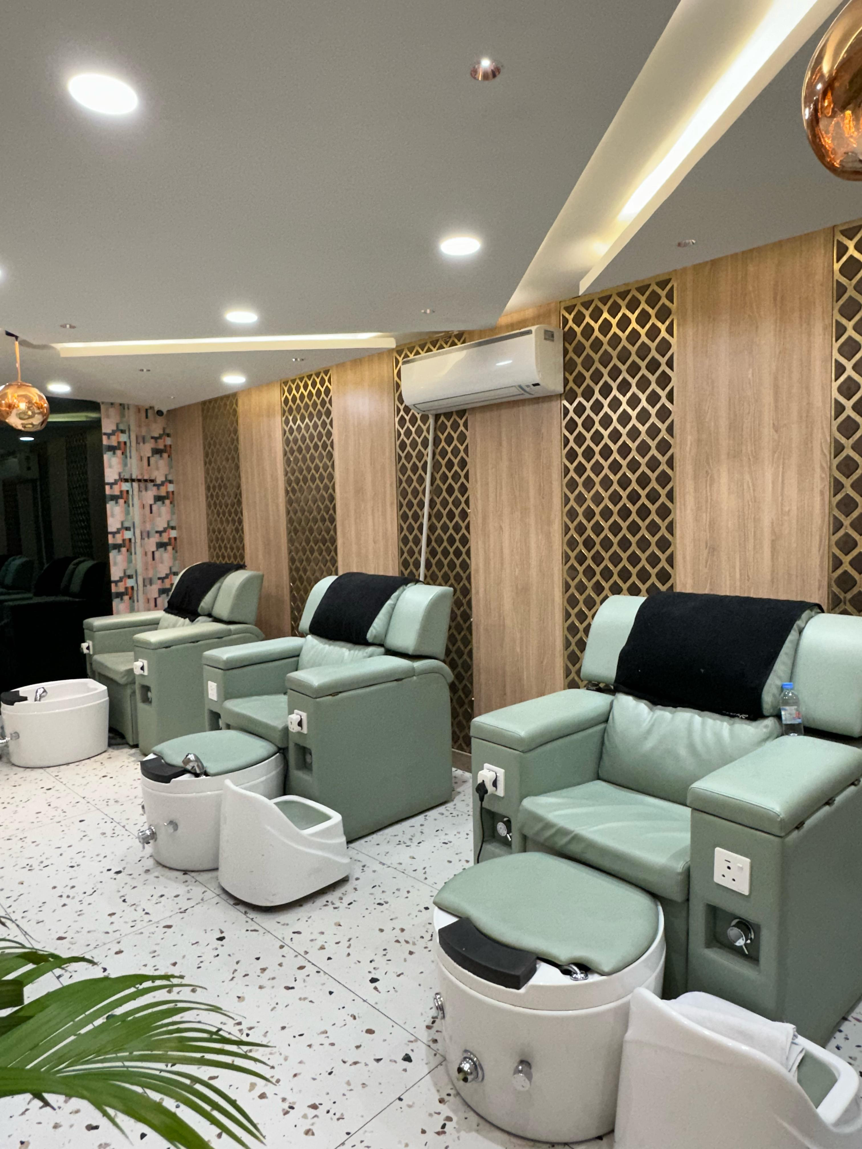 Pedicure lounge at Tress Lounge